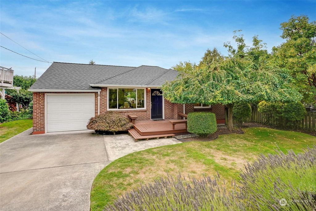 Photo of 10816 37th Avenue SW, Seattle, WA 98146 (MLS # 2292229)