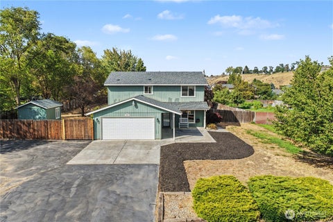 Photo of 7670 NE Rd 4.8, Moses Lake, WA 98837 (MLS # 2580250)