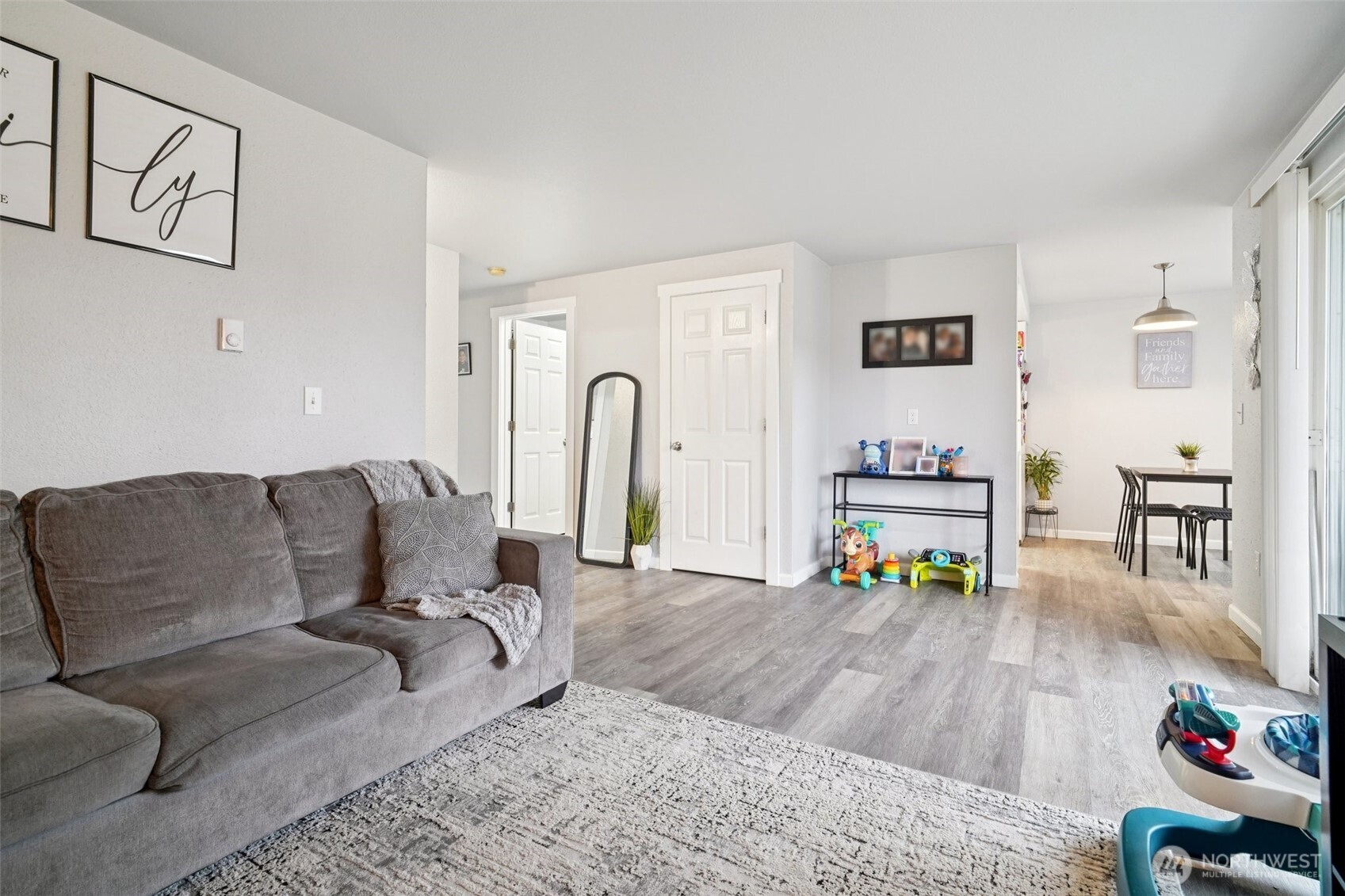 7324 S Wilkeson Street