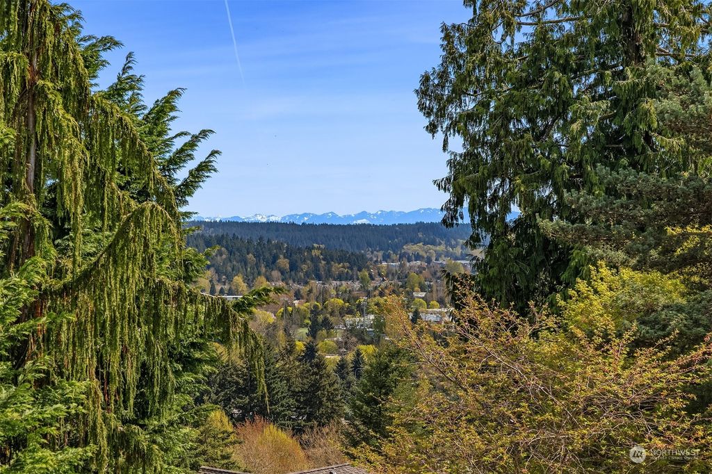 Photo of 19622 110th Place NE, Bothell, WA 98011 (MLS # 2222041)
