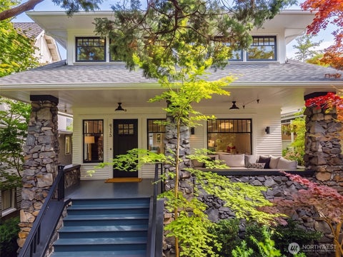 Photo of 415 Wheeler Street, Seattle, WA 98109 (MLS # 2577781)