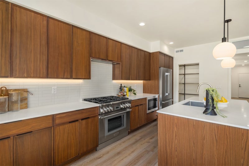 4530 NE 55th Street