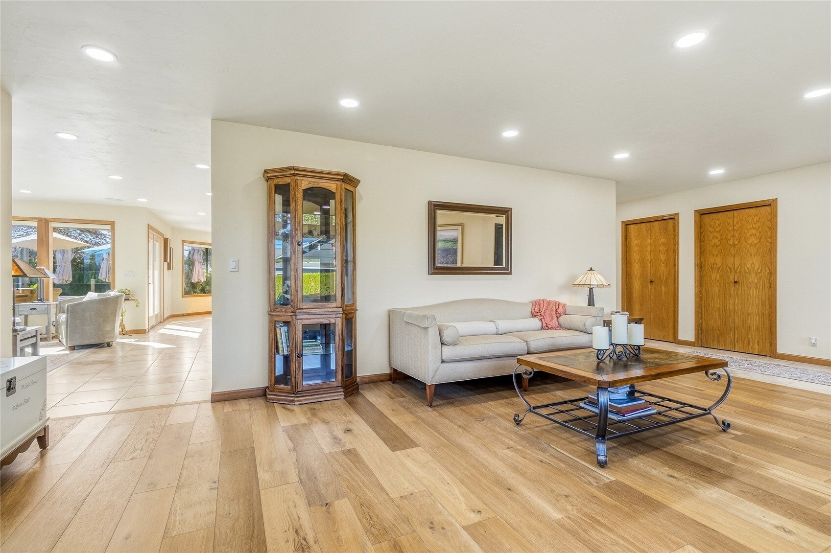 1343 Highland Road