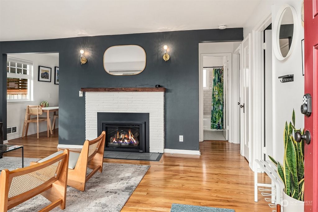 Photo of 1112 NW 63rd Street, Seattle, WA 98107 (MLS # 2201482)