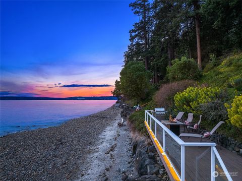 A home in Bainbridge Island