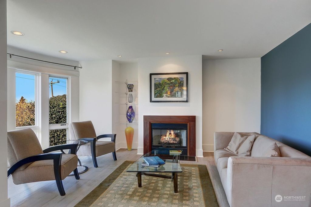 Photo of 3040 11th Avenue W, Seattle, WA 98119 (MLS # 2049771)