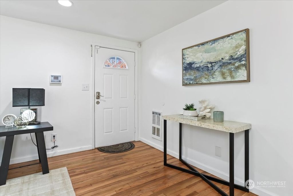 Photo of 4423 S Rose Street, Seattle, WA 98118 (MLS # 2179747)