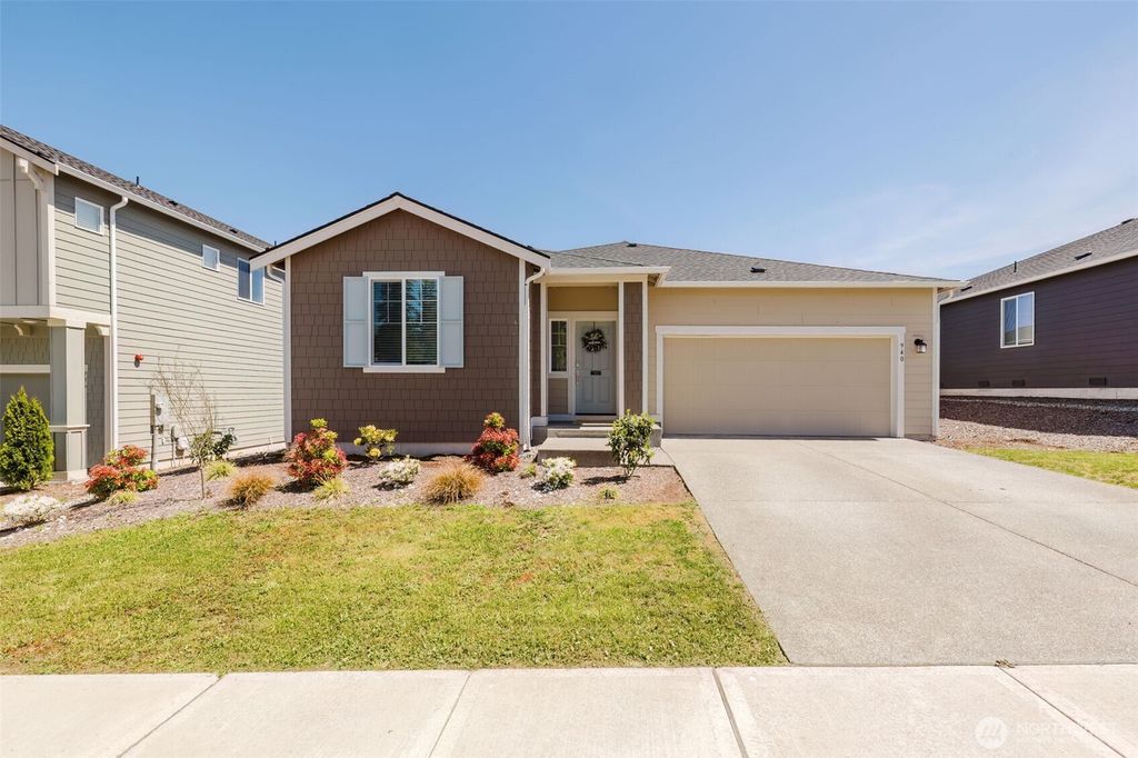 Photo of 940 Panoramic Loop, Bremerton, WA 98312 (MLS # 2522657)