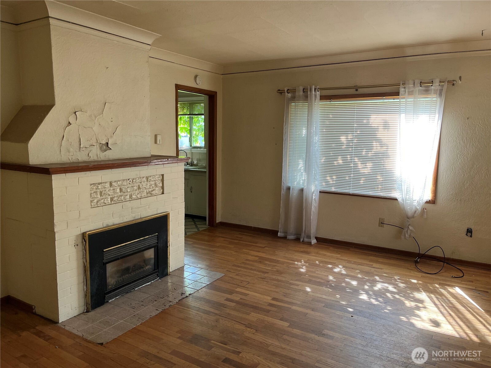 1216 S 37th Street