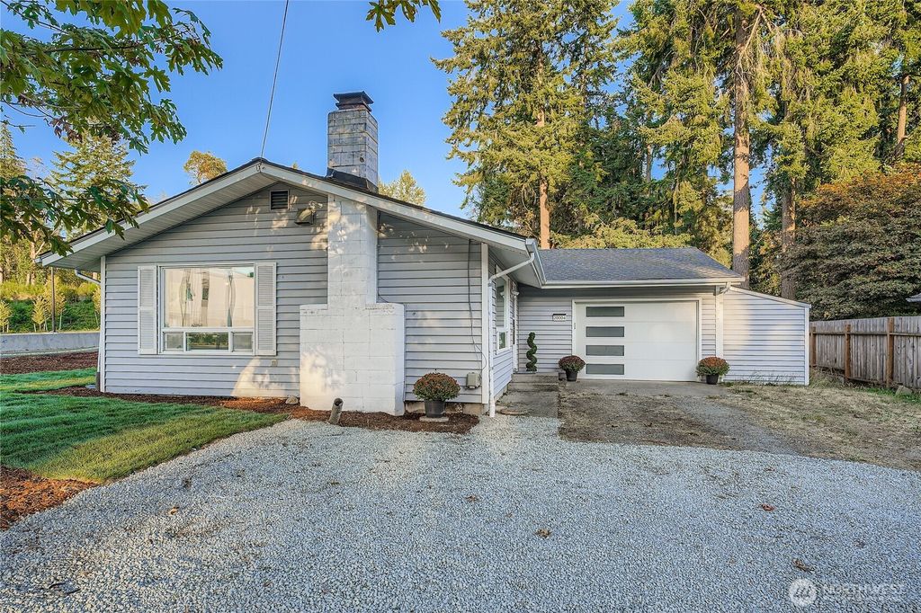 Photo of 20004 14th Avenue S, SeaTac, WA 98198 (MLS # 2434755)
