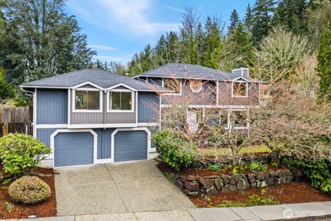 Photo of 14216 SE 51st Street, Bellevue, WA 98006 (MLS # 2492295)