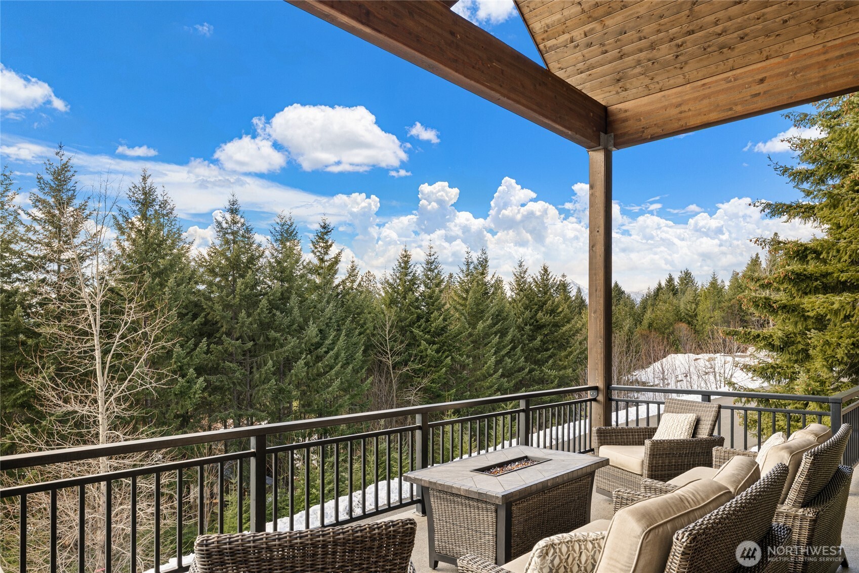 570 Paintbrush Lane