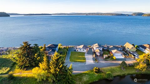 A home in Oak Harbor