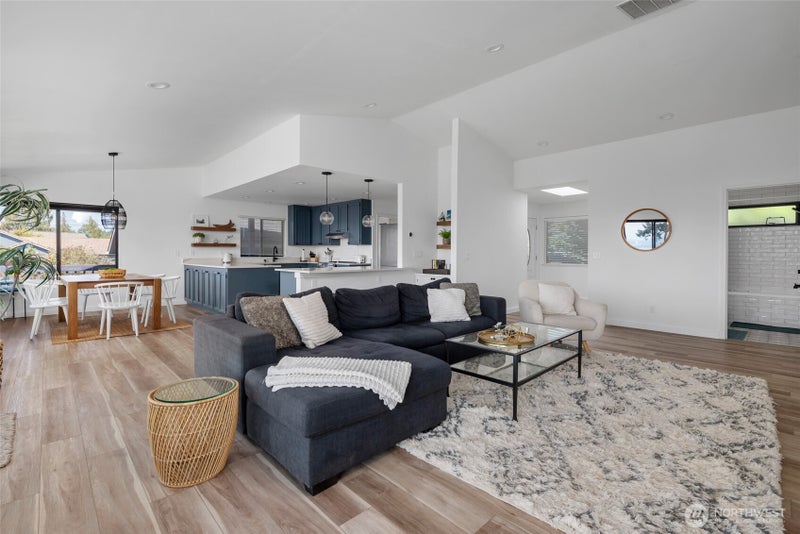 1256 Halsey Drive
