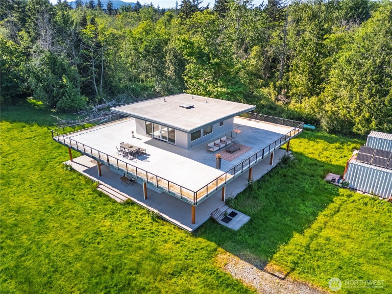 5233 Pheasant Run Lane