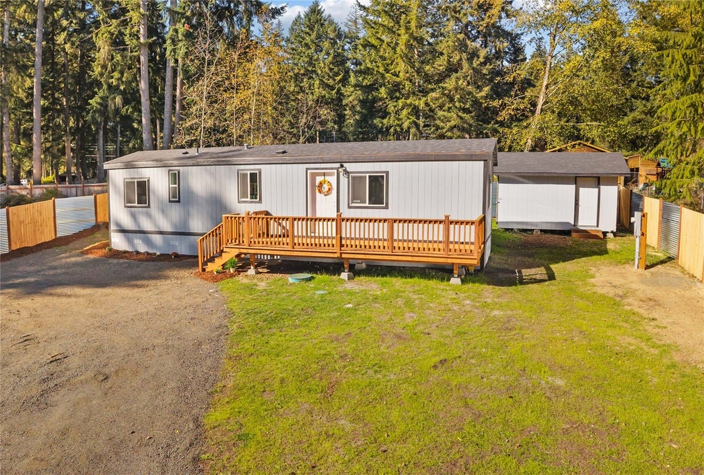 Photo of 421 E Agate Drive, Shelton, WA 98584 (MLS # 2596097)