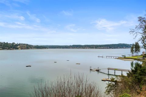741 Fox Drive Fox Island WA 98333