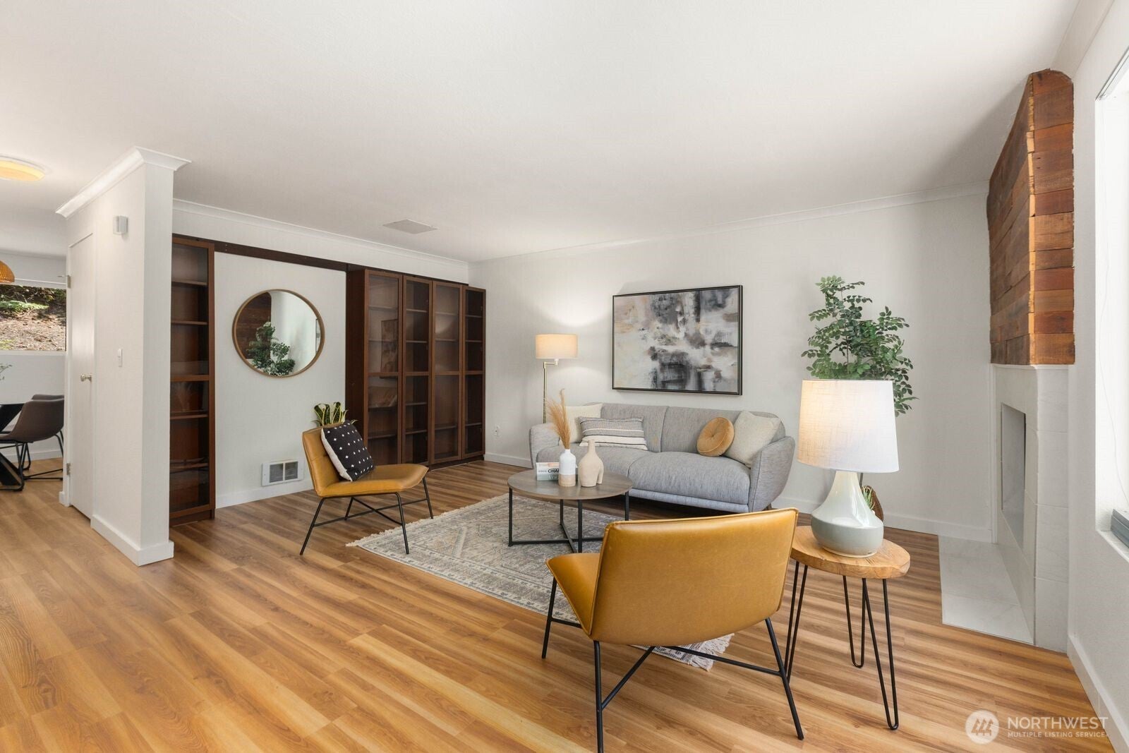 8305 Cirque Drive W 4