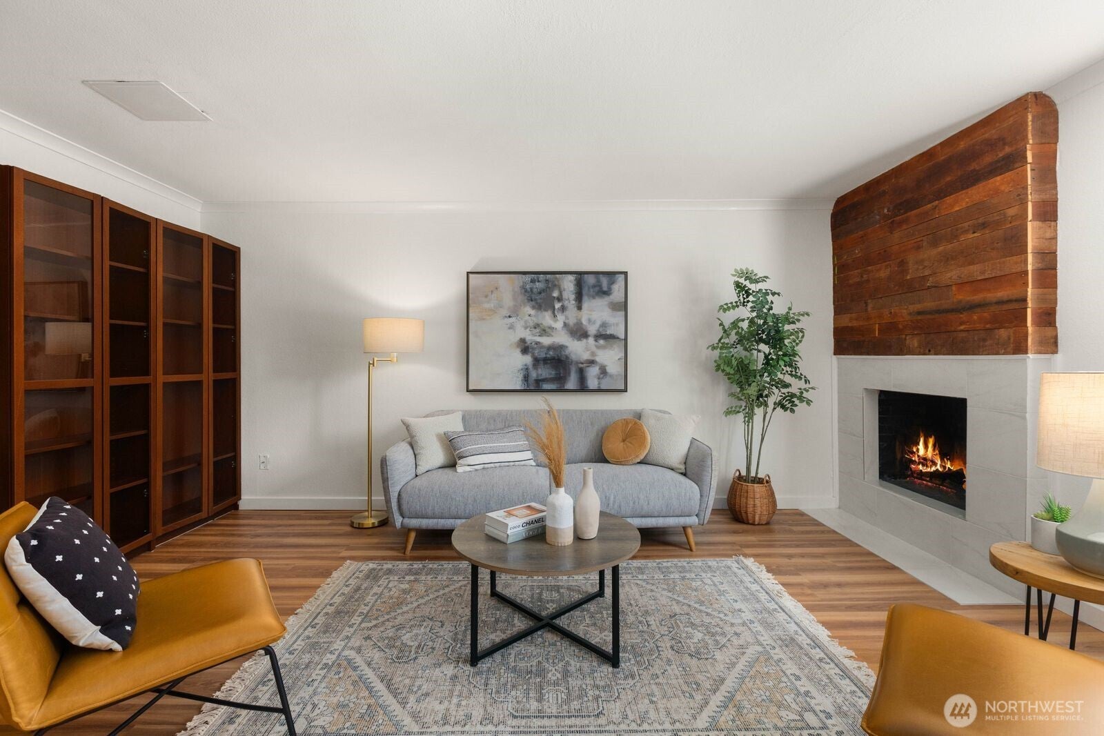 8305 Cirque Drive W 4