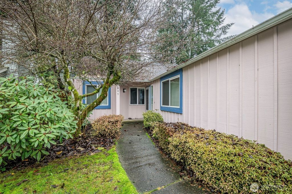 Photo of 647 Malibu Drive SE, Lacey, WA 98503 (MLS # 2462758)