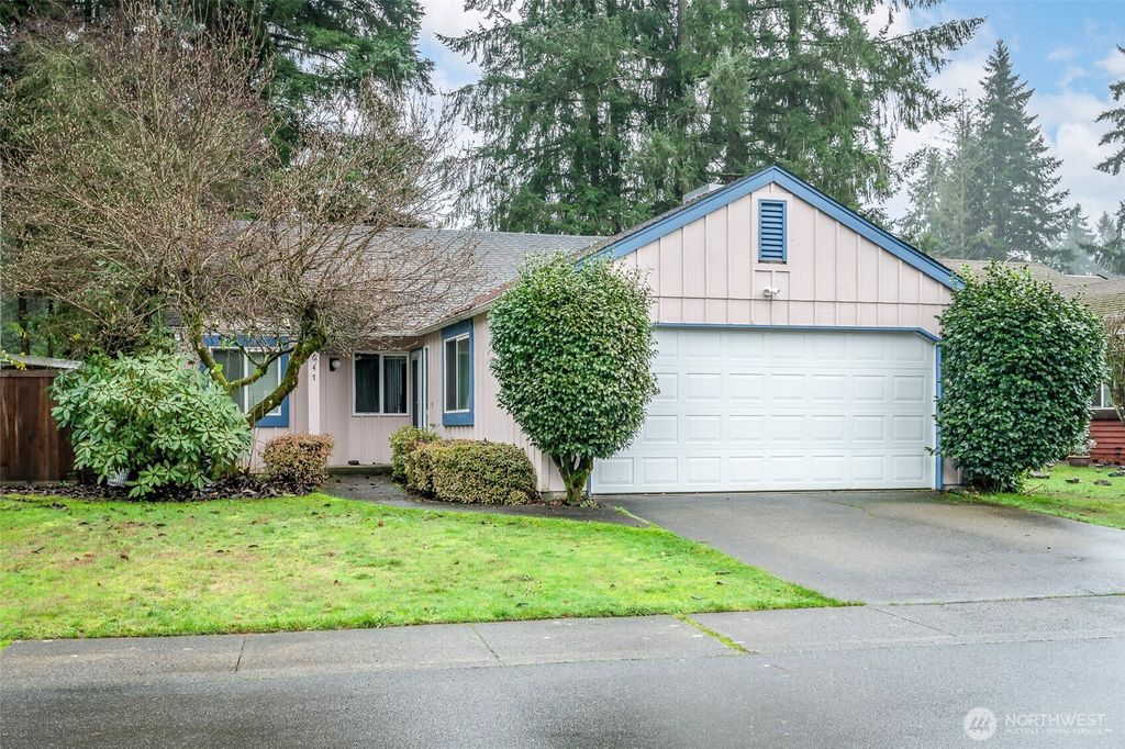 Photo of 647 Malibu Drive SE, Lacey, WA 98503 (MLS # 2462758)