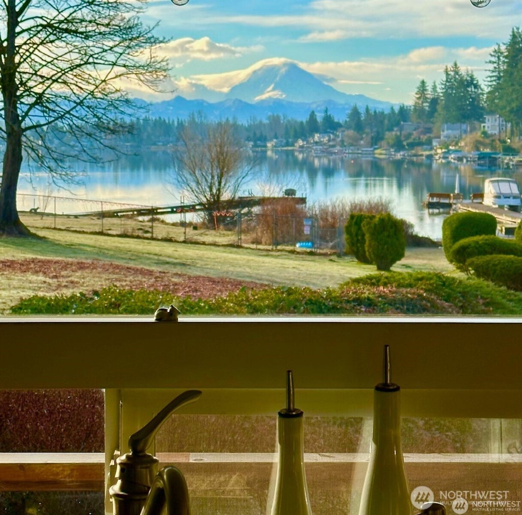 Photo of 25739 135th Avenue SE #1, Kent, WA 98042 (MLS # 2583468)
