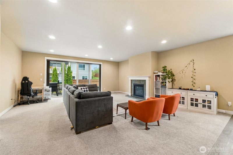 18316 134th Street E