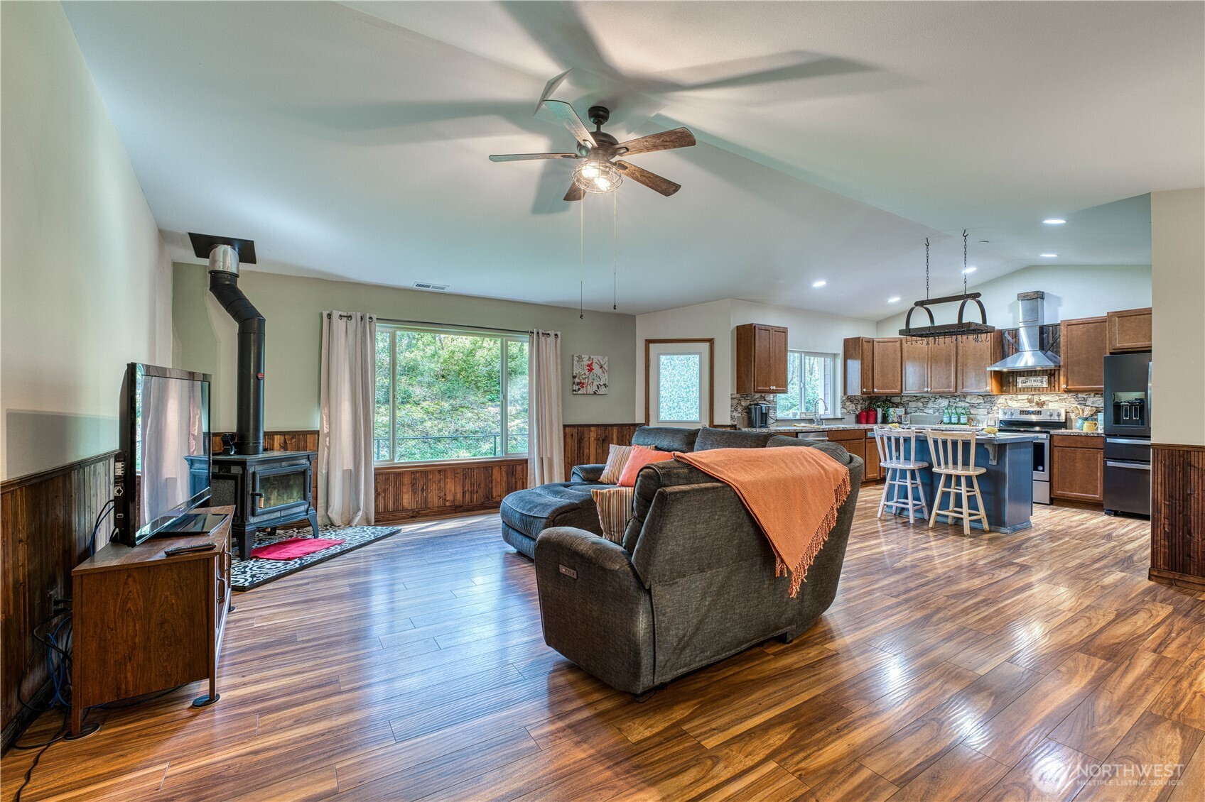 20112 13th Street SW