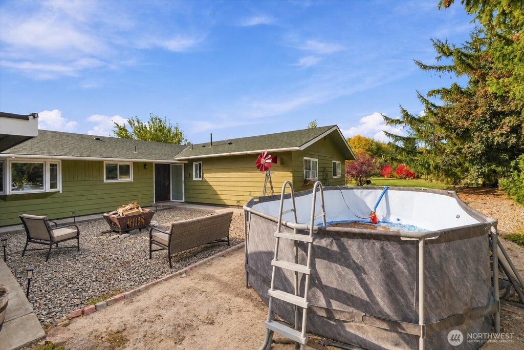 Photo of 2104 W Dry Creek Road, Ellensburg, WA 98926 (MLS # 2588096)