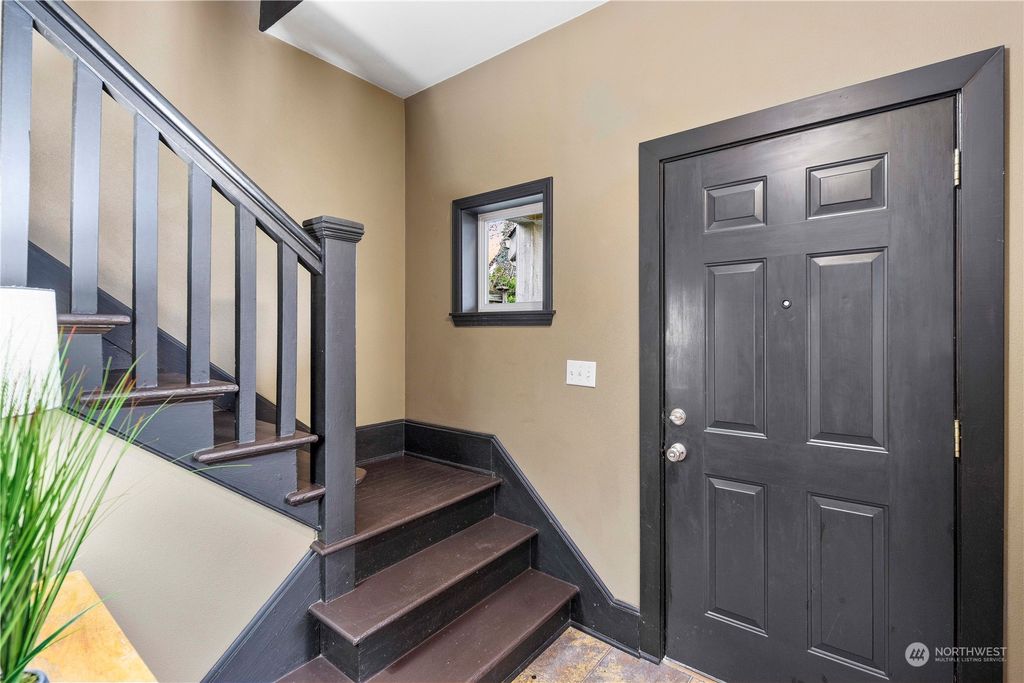 Photo of 949 25th Avenue S, Seattle, WA 98144 (MLS # 2022543)