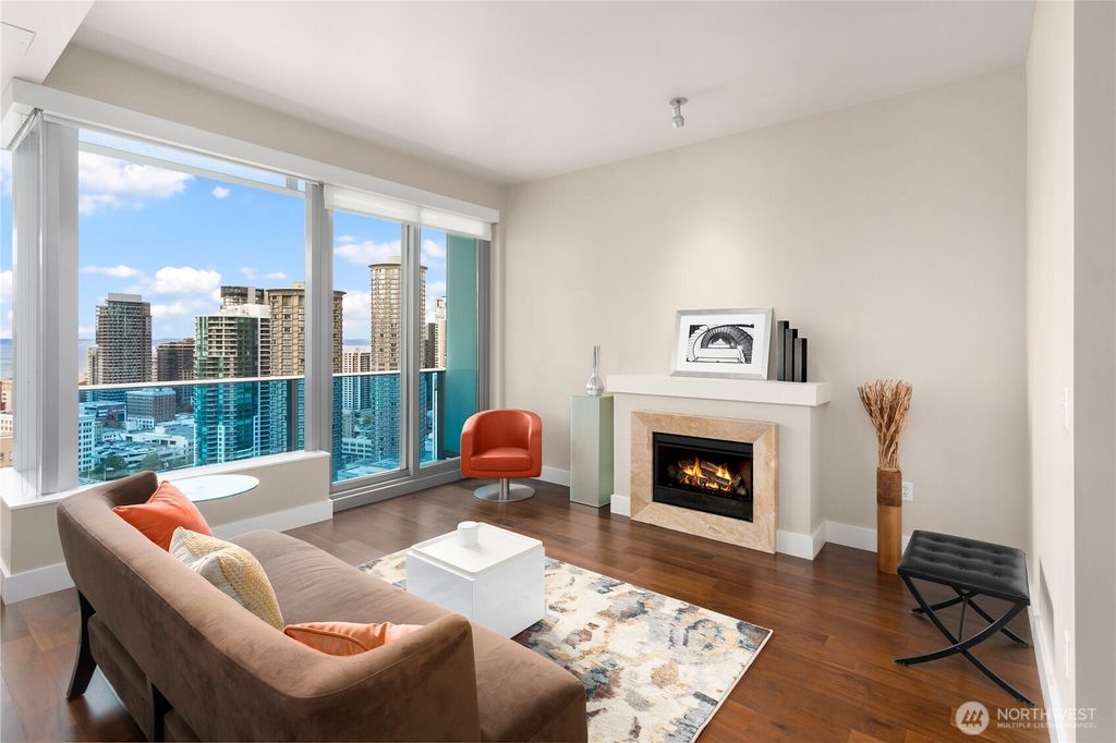 Photo of 737 Olive Way #2709, Seattle, WA 98101 (MLS # 2456769)