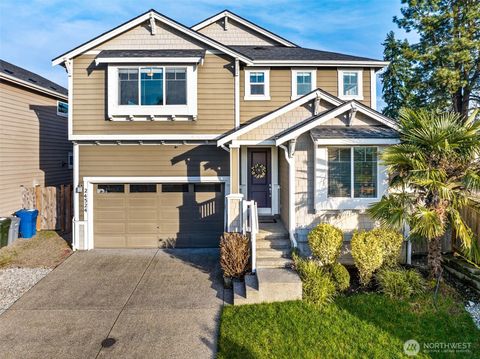 Photo of 24524 96th Avenue S, Kent, WA 98030 (MLS # 2475183)