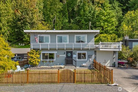 Photo of 11531 Tulare Way W, Marysville, WA 98271 (MLS # 2478589)