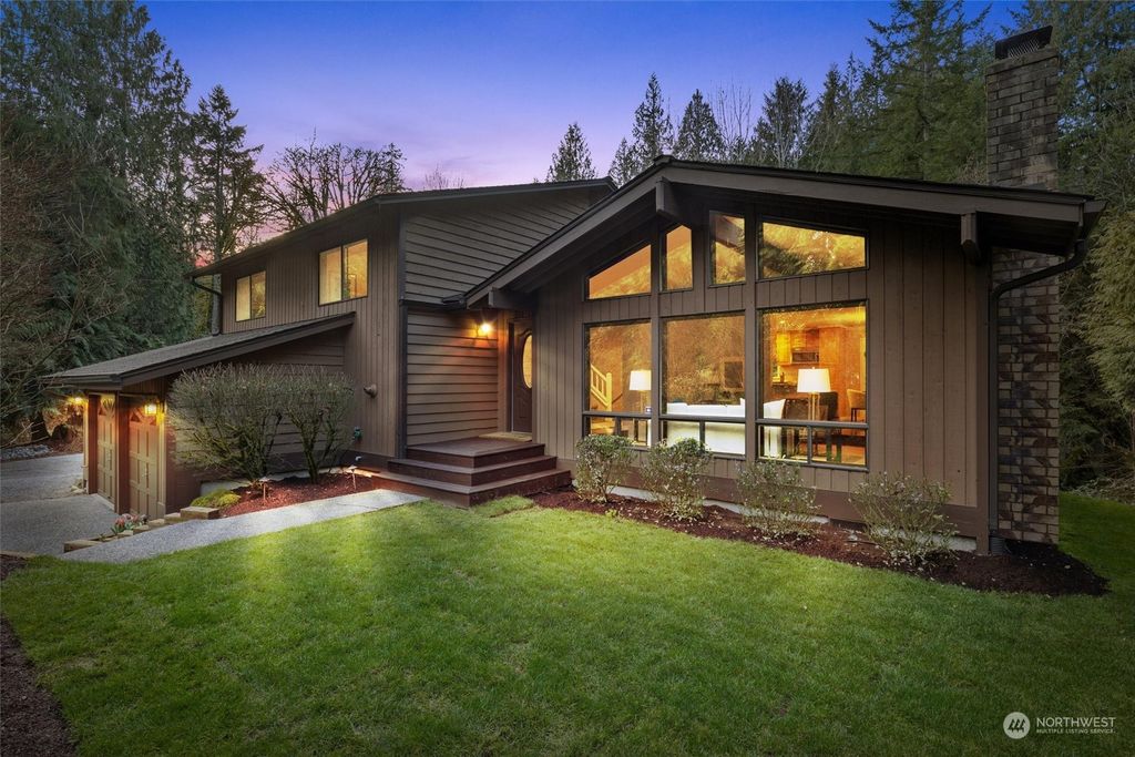 Photo of 23032 NE Old Woodinville Duvall Road, Woodinville, WA 98077 (MLS # 2199217)