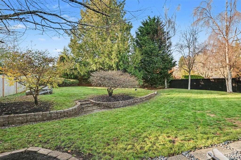 Photo of 10706 53rd Avenue W, Mukilteo, WA 98275 (MLS # 2454627)