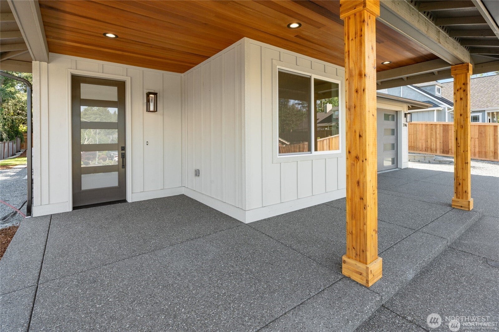 2746 Sunset Court