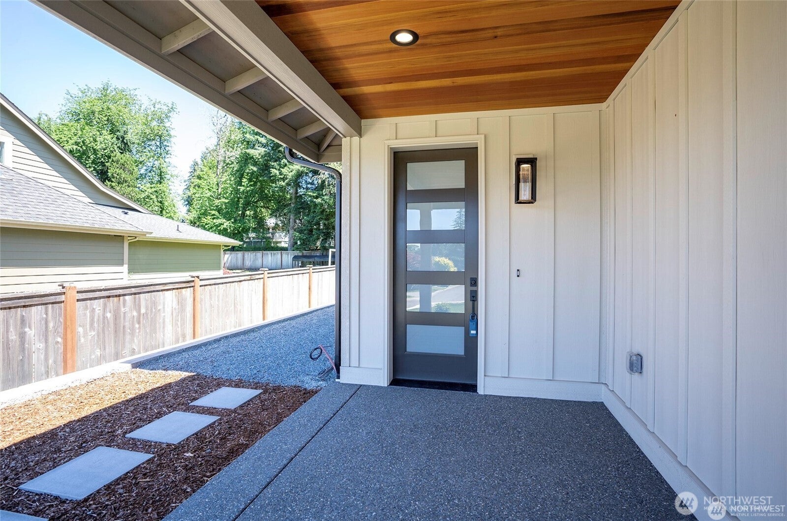 2746 Sunset Court