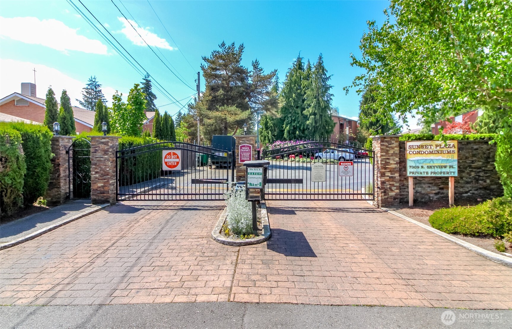 7308 N Skyview Ln I-204