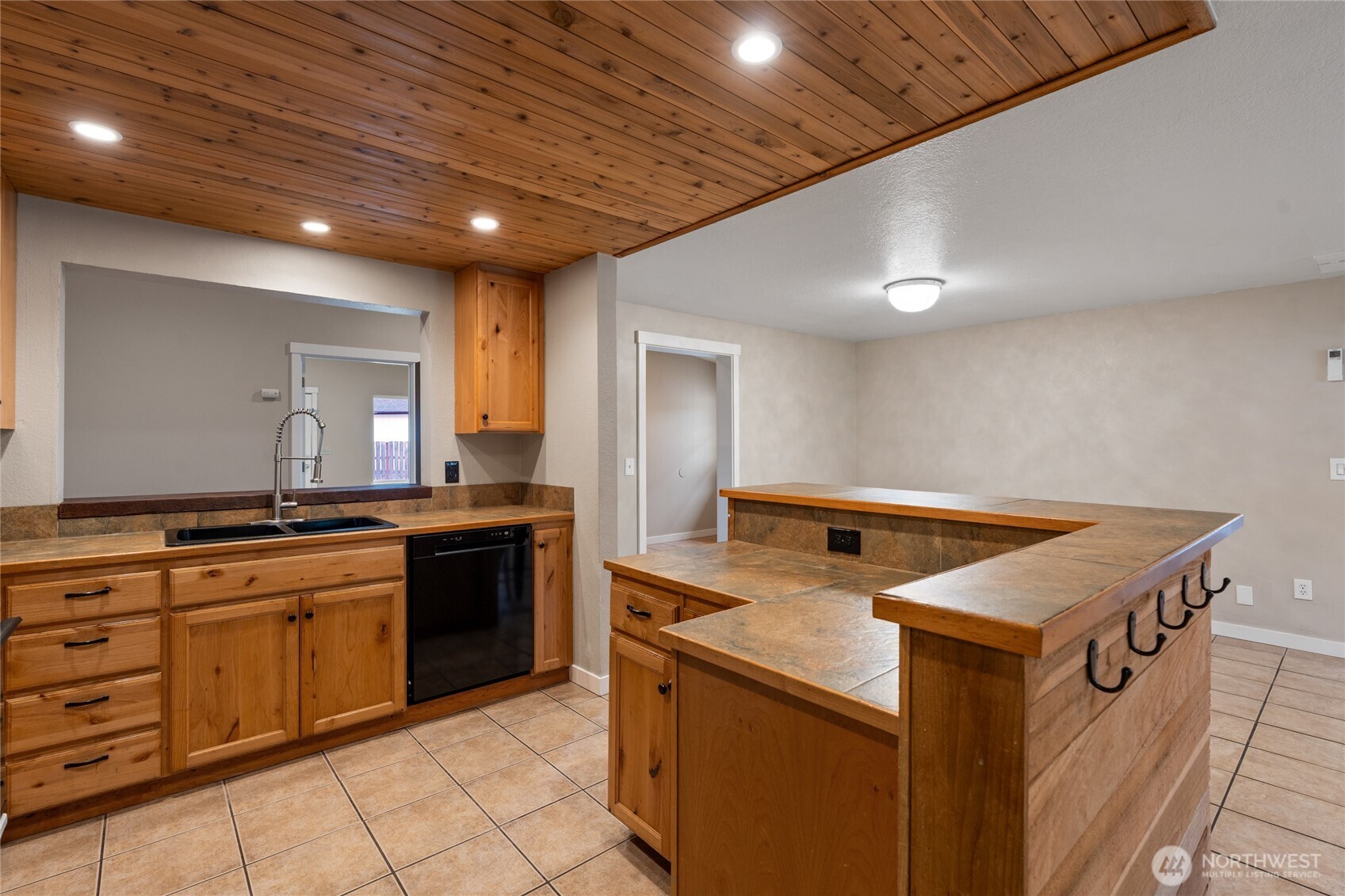 6408 366th Street Ct E