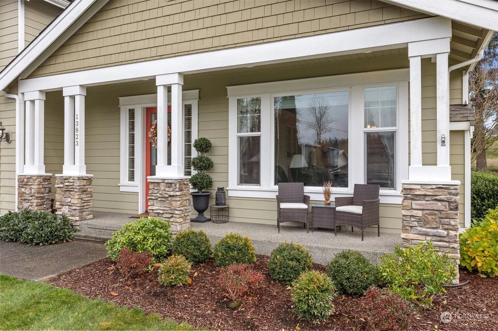 Photo of 13823 99th Avenue SE, Snohomish, WA 98296 (MLS # 2312345)
