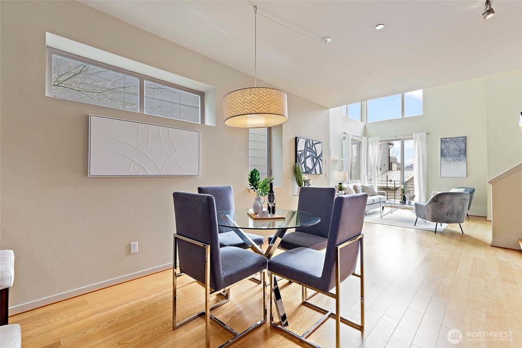 Photo of 4206 213th Place SE, Issaquah, WA 98029 (MLS # 2496200)