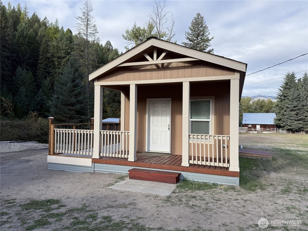 Photo of 160 St Peter&#39;s Creek Road, Malo, WA 99150 (MLS # 2448040)