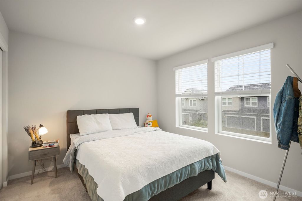 Photo of 731 NE Cabot Lane, Bremerton, WA 98311 (MLS # 2497876)