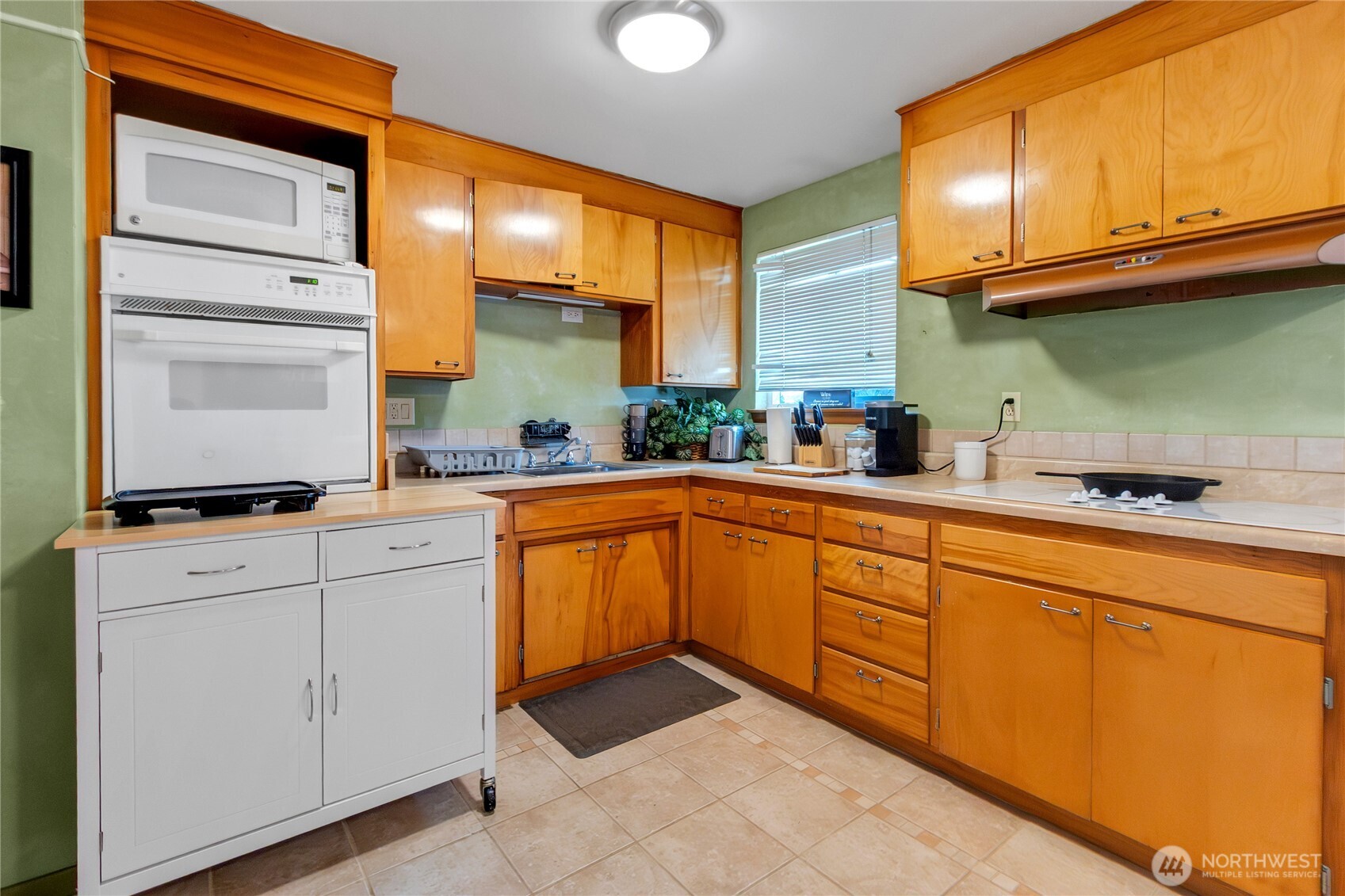 10312 Rainier Avenue SW