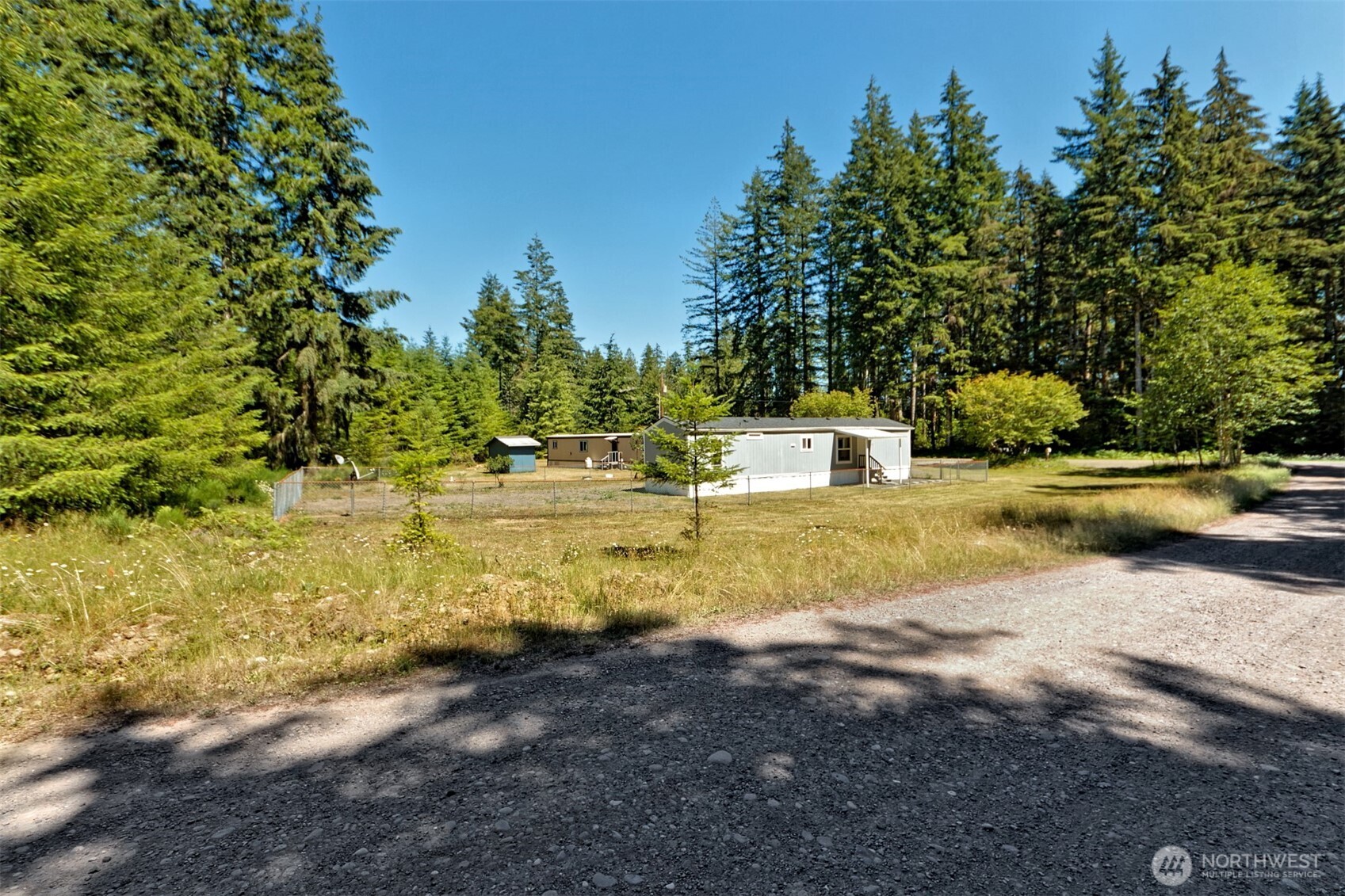 20 W Newberry Lane
