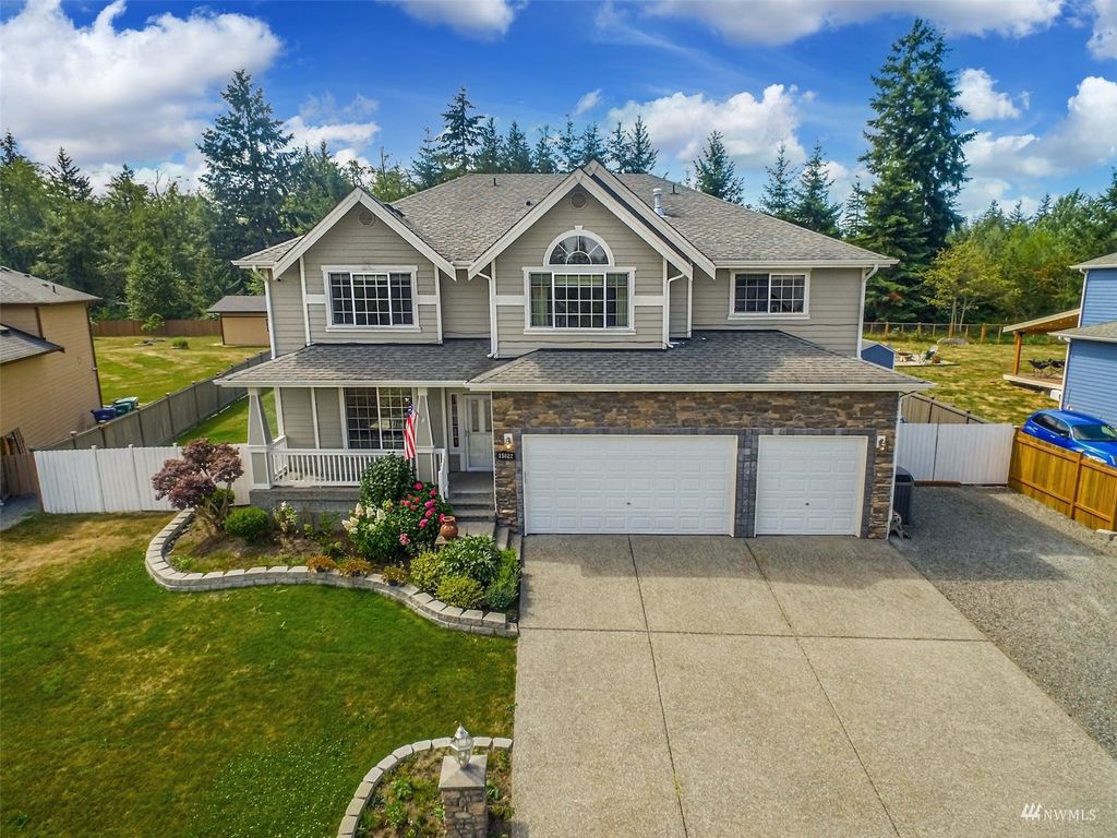 Photo of 15822 27th Avenue NW, Stanwood, WA 98292 (MLS # 1986894)