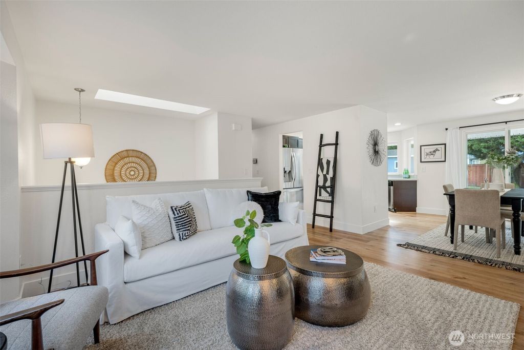 Photo of 2 109th Place SE, Everett, WA 98208 (MLS # 2504566)