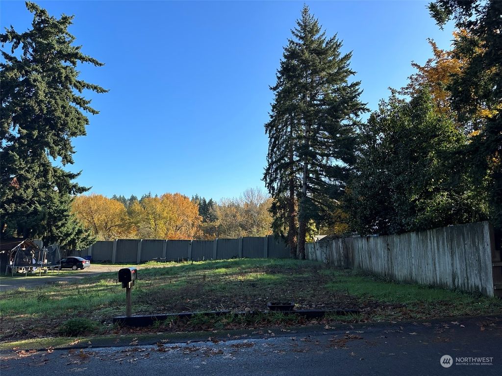 Photo of 37 XX Meadow Avenue N, Renton, WA 98056 (MLS # 2179189)