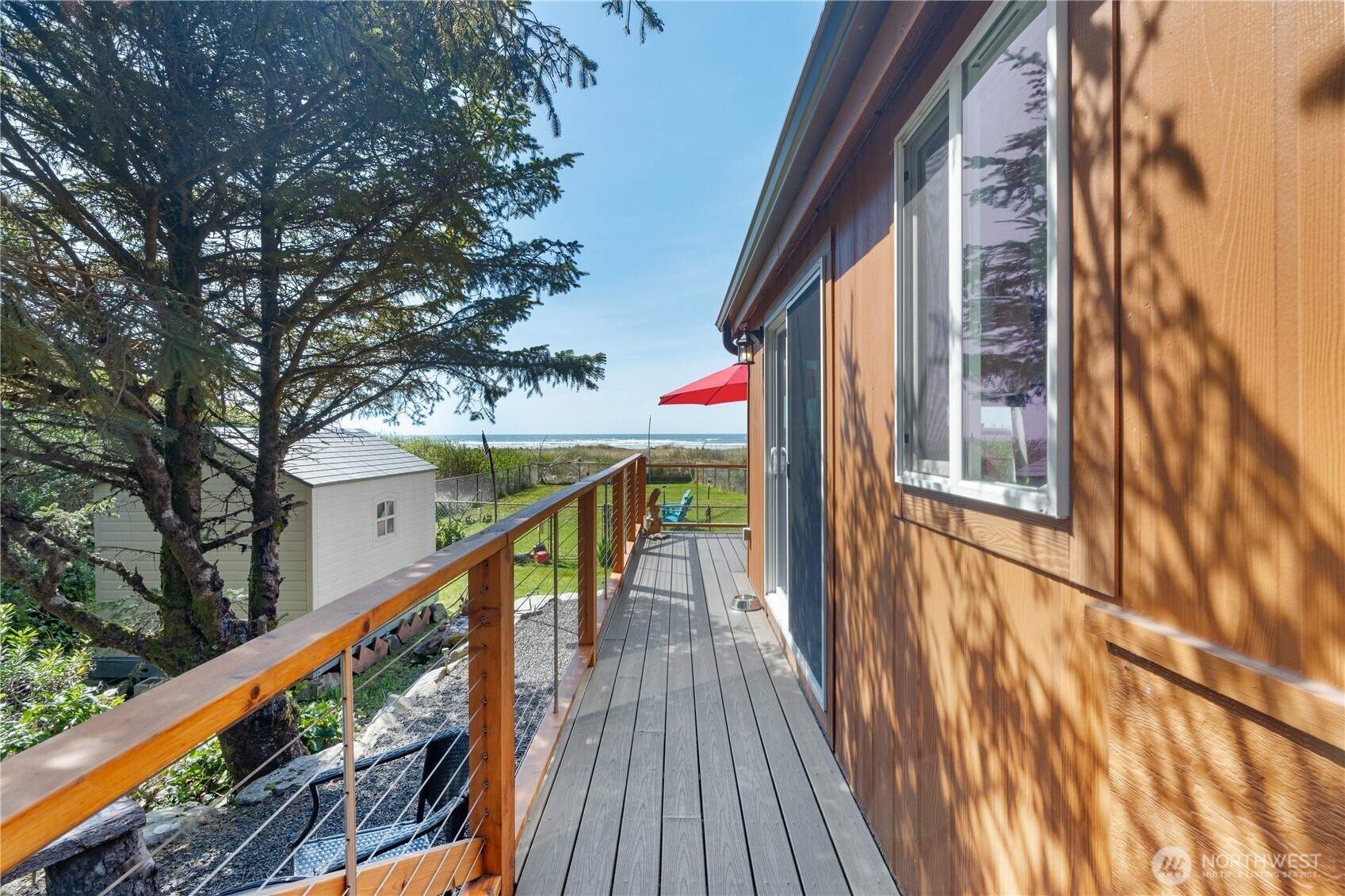 4735 Beach Lane