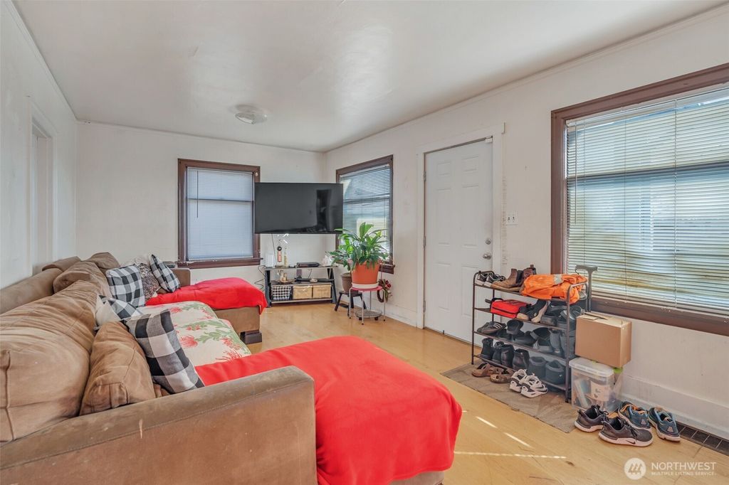 Photo of 3321 25th Avenue S, Seattle, WA 98144 (MLS # 2448359)